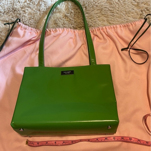 Kate Spade Sam Icon Leather Small Tote Black Classic Zip Tote - Picture 2 of 6